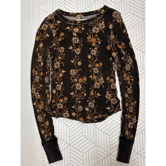 Free People Pretty Little Thermal Waffle Knit Shirt Top Small Floral Long Sleeve - Picture 2 of 10